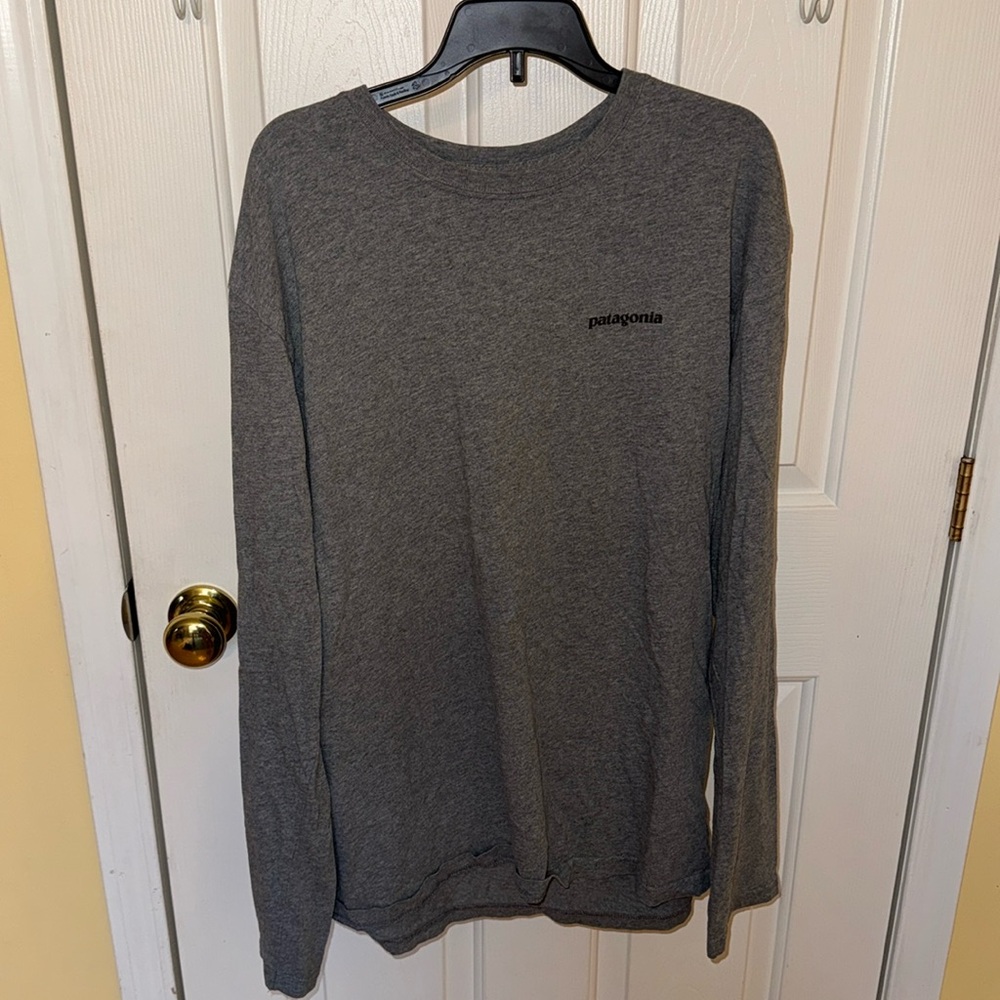Men’s Patagonia long sleeve t shirt